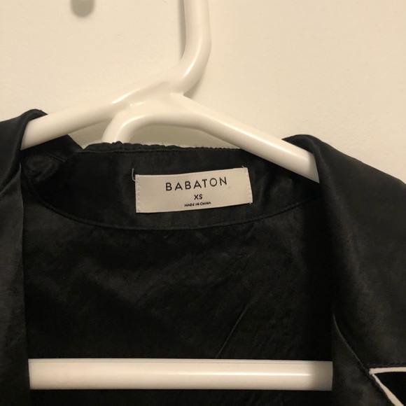 The Group by Babaton
Lamour Silk Button-Up IN BLACK - Picture 4 of 4